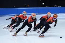 篮球篮网球队训练赛完成