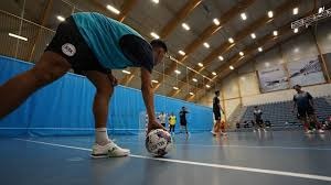 利拉德血栓休战重创雄鹿，表哥组合豪赌已彻底失败？