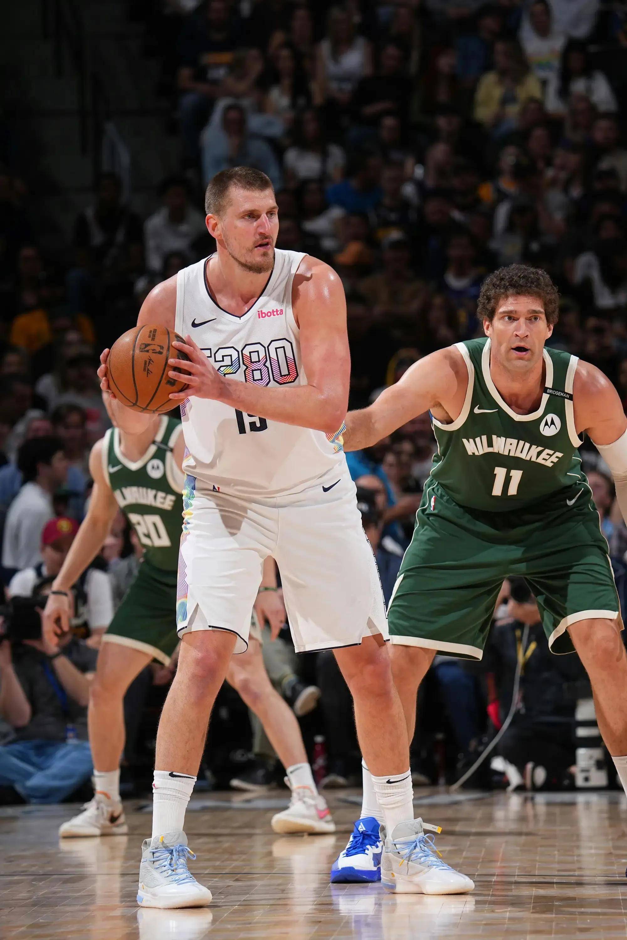 詹姆斯这样 詹姆斯这样